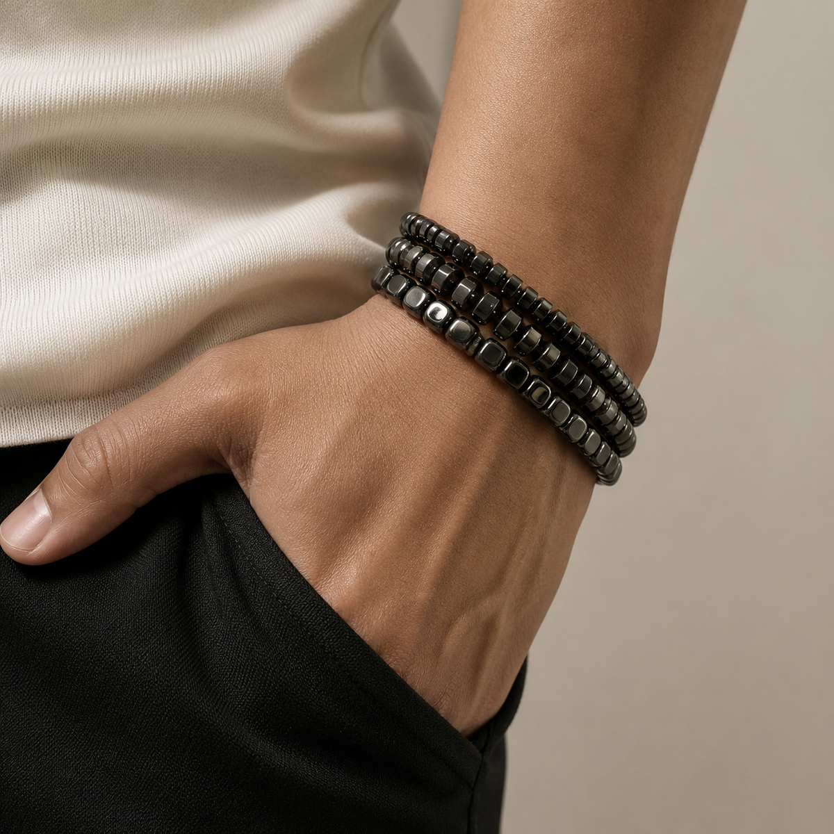 Bracelet Valion porté — poignet 1